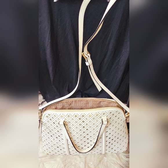 Kate spade ♠️ shoulder or cross body bag - Picture 3 of 7